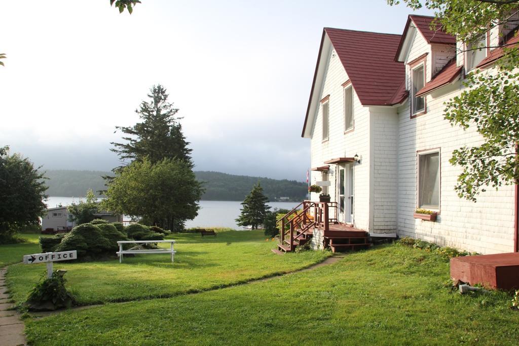 Mountain Vista Seaside Cottages Big Bras d'Or Exterior foto