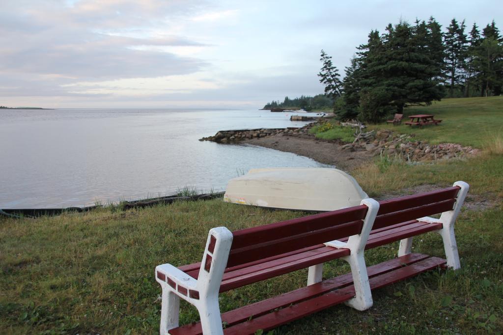 Mountain Vista Seaside Cottages Big Bras d'Or Exterior foto